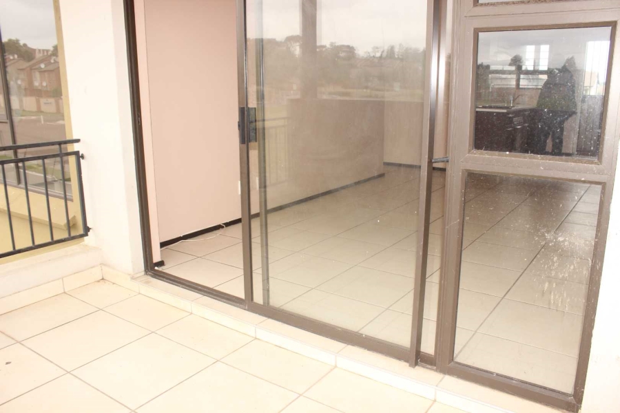 To Let 2 Bedroom Property for Rent in Noordwyk Gauteng