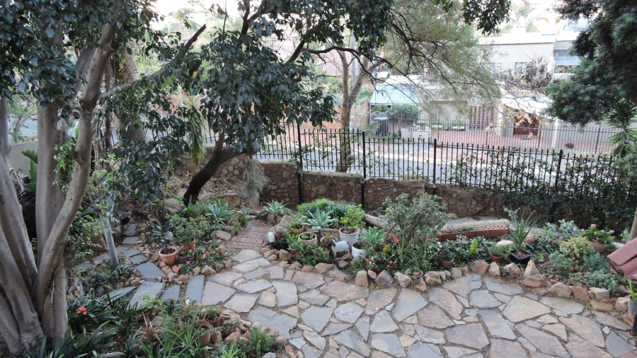 3 Bedroom Property for Sale in Val de Grace Gauteng