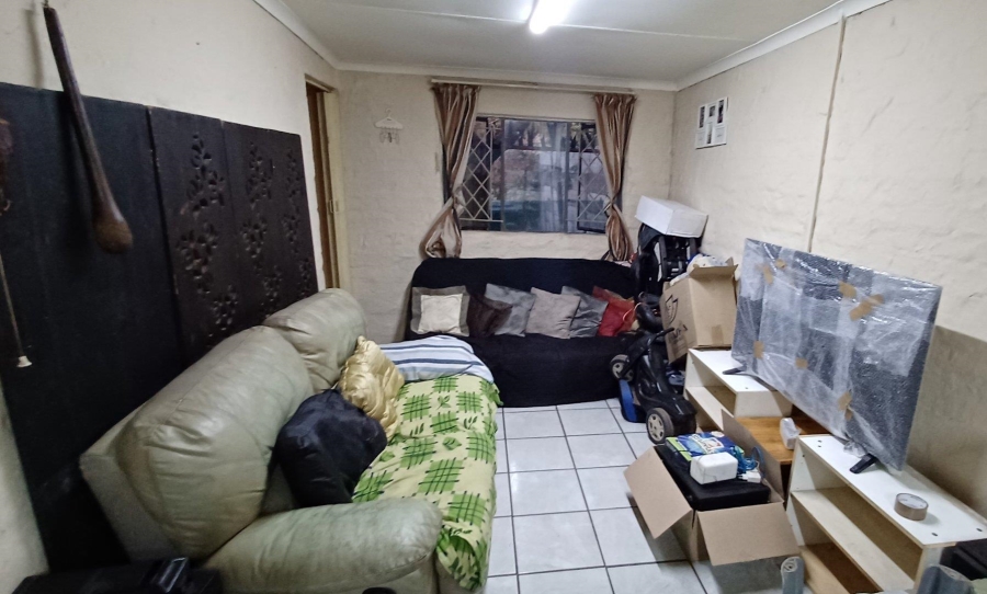 To Let 1 Bedroom Property for Rent in Pretoria North Gauteng