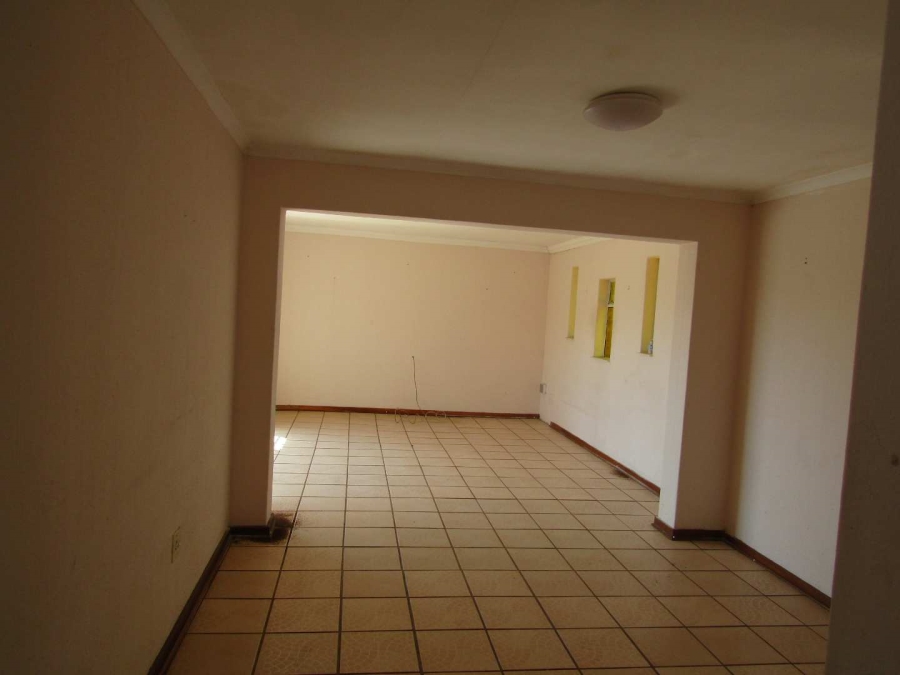 3 Bedroom Property for Sale in Terenure Gauteng