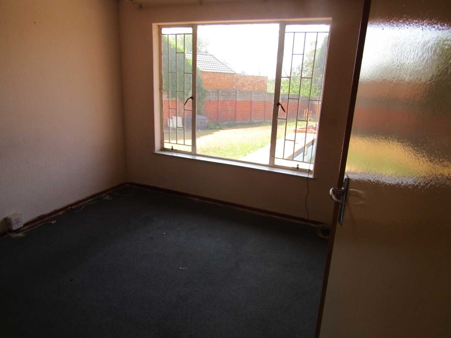 3 Bedroom Property for Sale in Terenure Gauteng