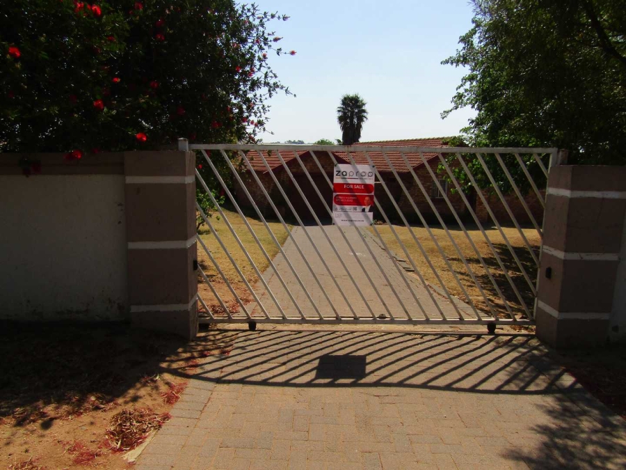 3 Bedroom Property for Sale in Terenure Gauteng