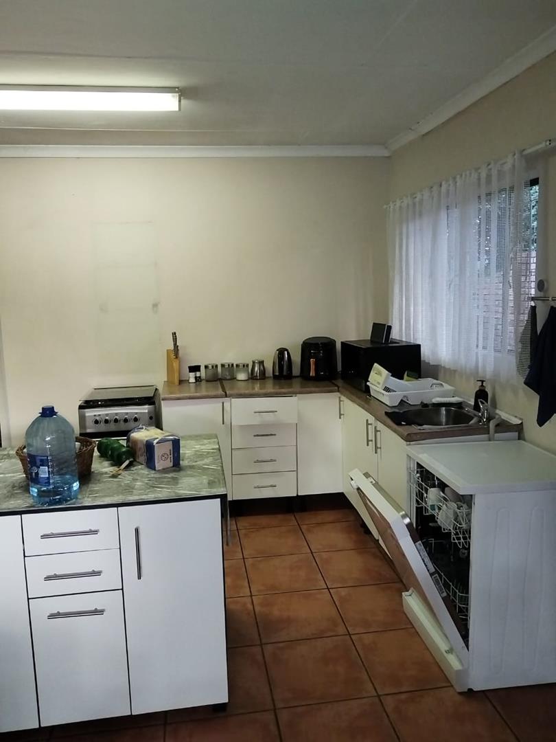 To Let 1 Bedroom Property for Rent in Montana Park Gauteng