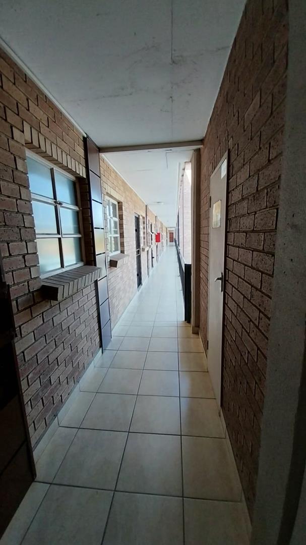 To Let 2 Bedroom Property for Rent in Annlin Gauteng