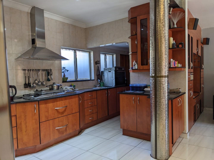 4 Bedroom Property for Sale in Bruma Gauteng