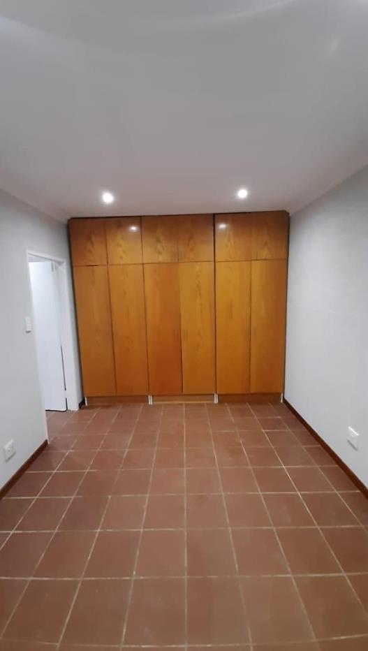 To Let 1 Bedroom Property for Rent in Melrose Gauteng