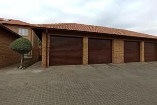 3 Bedroom Property for Sale in Kosmosdal Gauteng