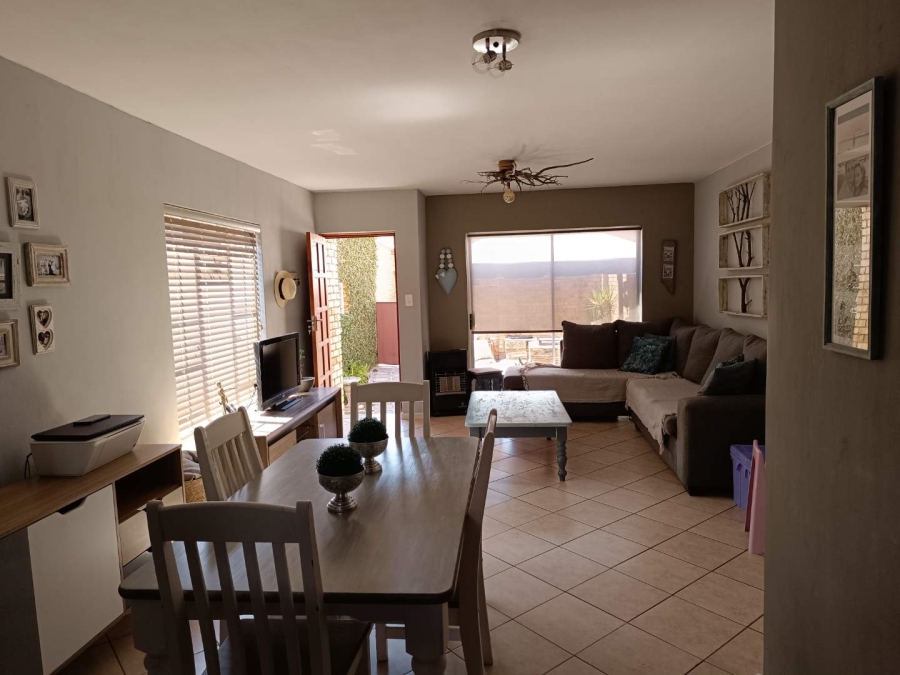 2 Bedroom Property for Sale in Amberfield Glen Gauteng