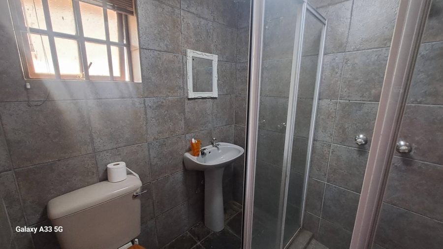 4 Bedroom Property for Sale in Buccleuch Gauteng