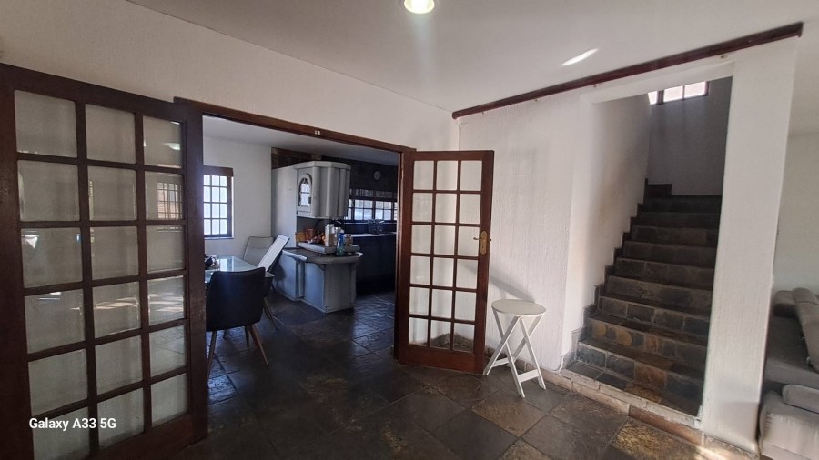 4 Bedroom Property for Sale in Buccleuch Gauteng