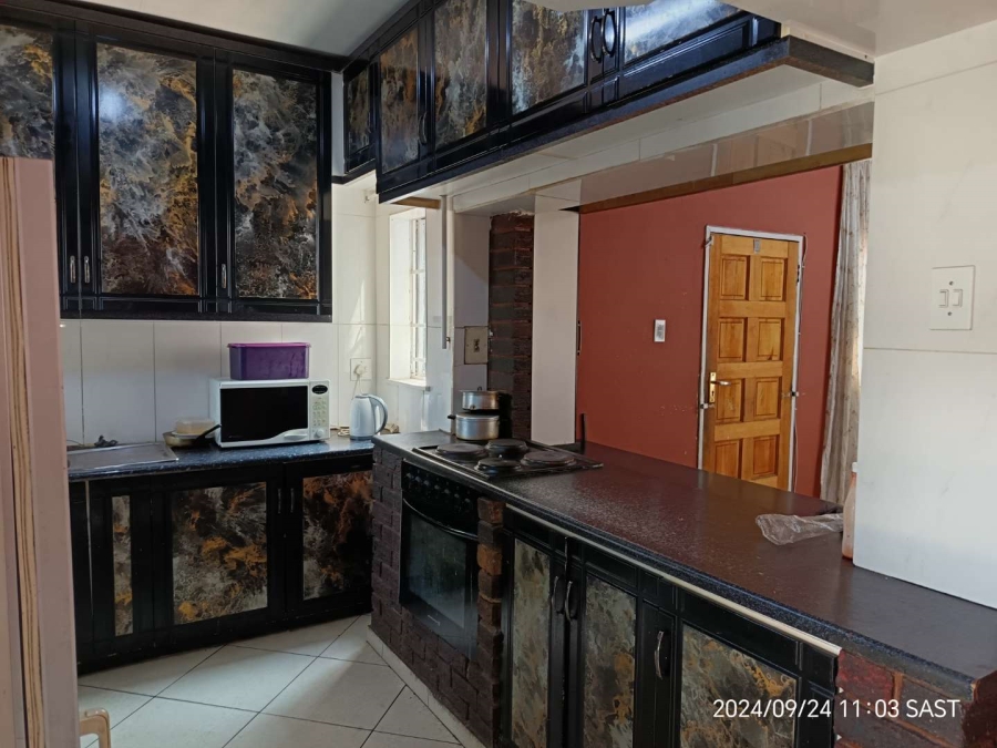 5 Bedroom Property for Sale in Vrededorp Gauteng