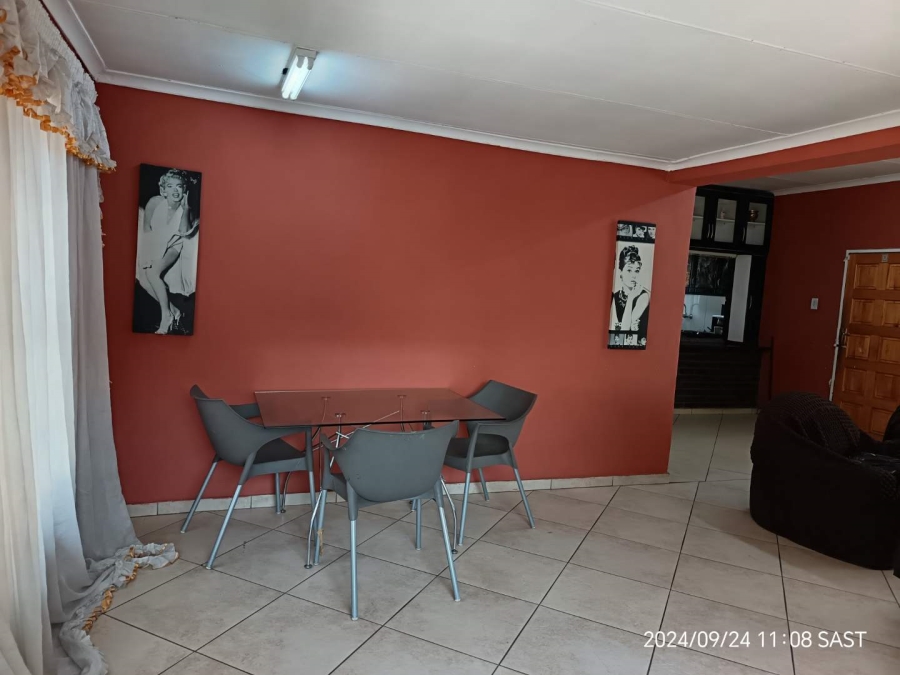 5 Bedroom Property for Sale in Vrededorp Gauteng