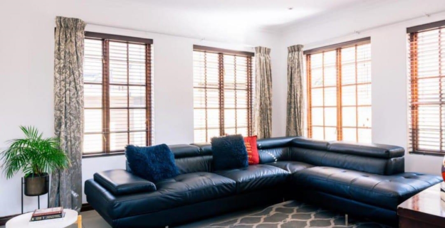 3 Bedroom Property for Sale in Glen Marais Gauteng