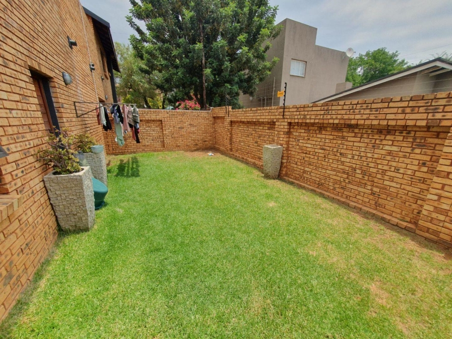 3 Bedroom Property for Sale in Raceview Gauteng