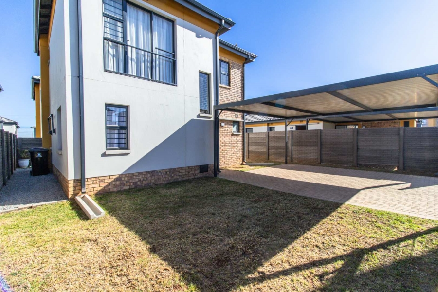 3 Bedroom Property for Sale in Albertsdal Gauteng