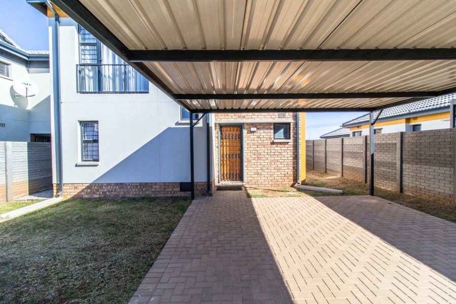 3 Bedroom Property for Sale in Albertsdal Gauteng