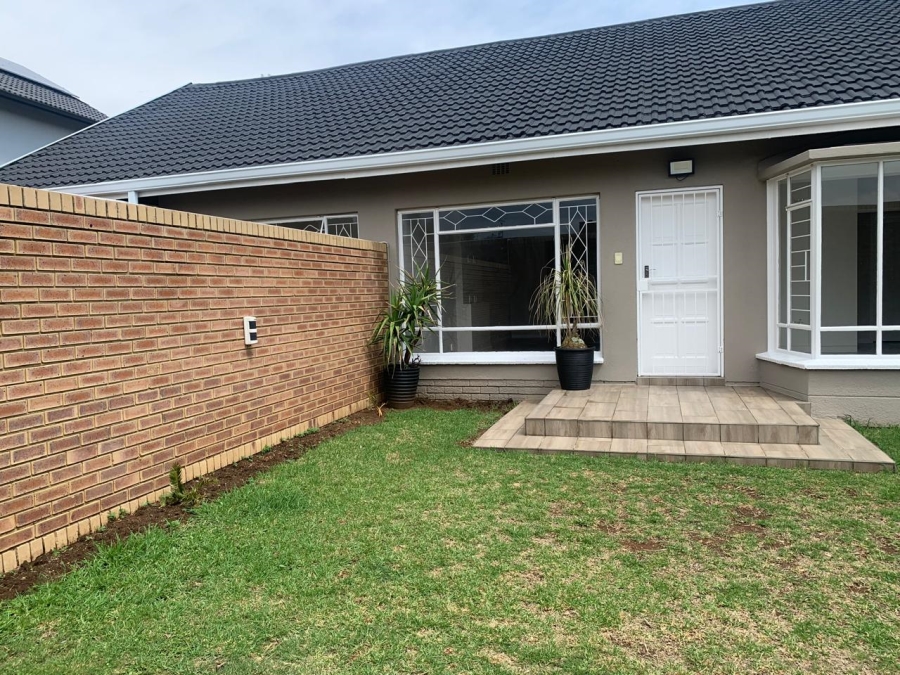 5 Bedroom Property for Sale in Brackendowns Gauteng