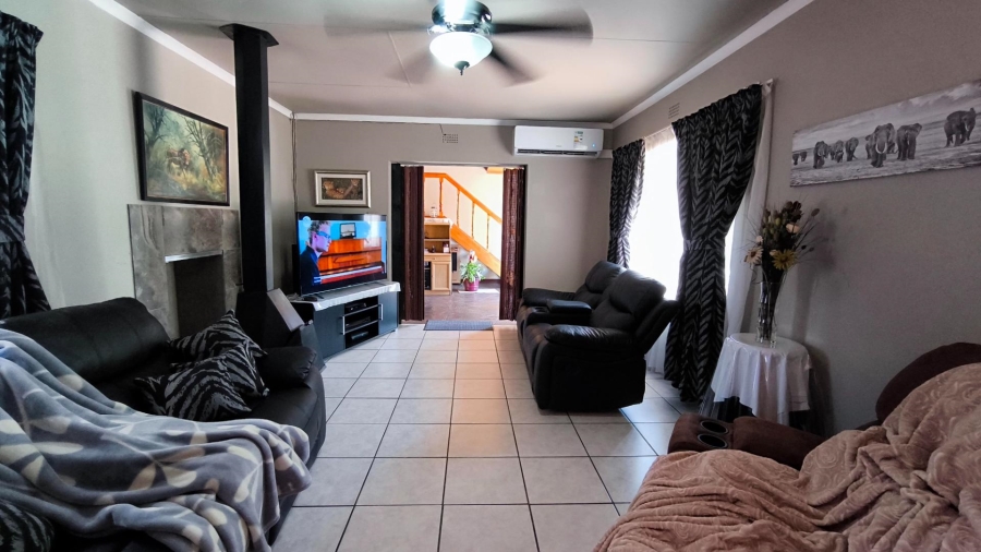 4 Bedroom Property for Sale in Brackendowns Gauteng