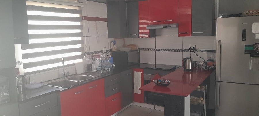 3 Bedroom Property for Sale in Cosmo City Gauteng