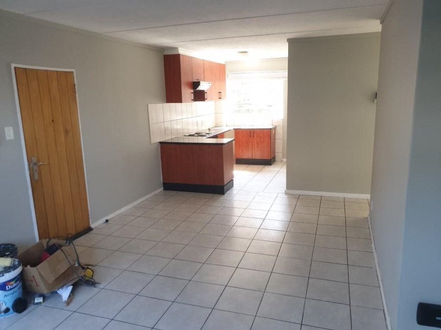 To Let 2 Bedroom Property for Rent in Ferndale Gauteng