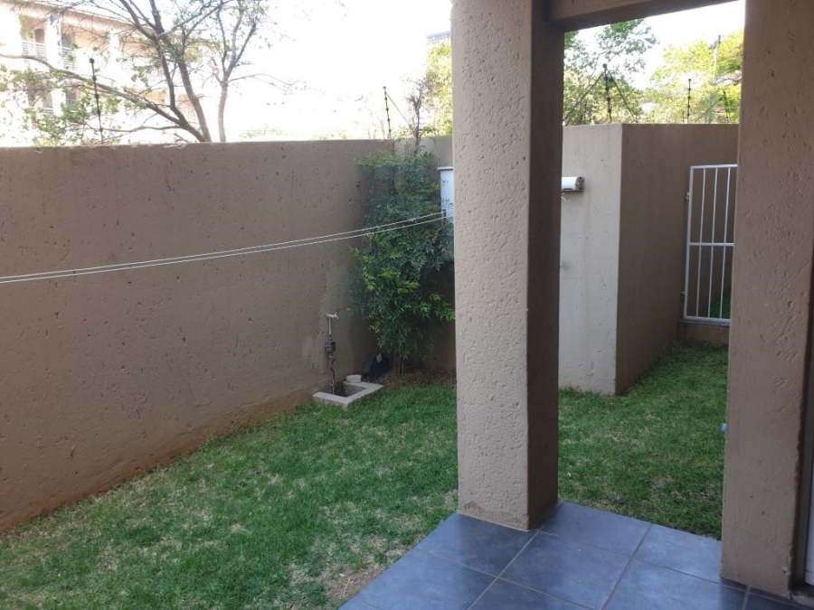 To Let 2 Bedroom Property for Rent in Ferndale Gauteng