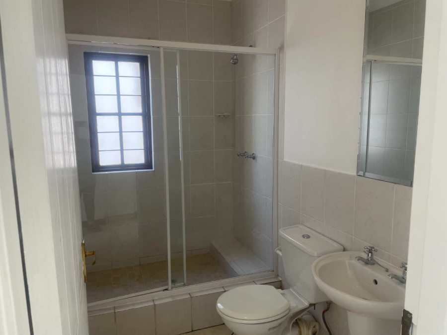 To Let 2 Bedroom Property for Rent in Rivonia Gauteng