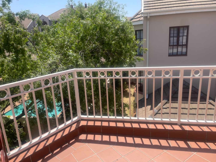 To Let 2 Bedroom Property for Rent in Rivonia Gauteng