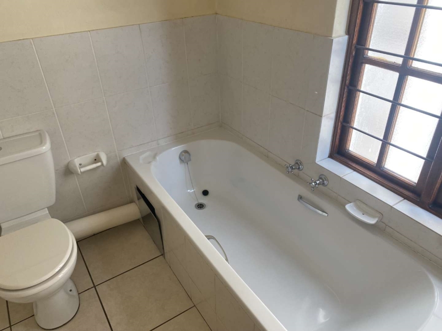 To Let 2 Bedroom Property for Rent in Rivonia Gauteng