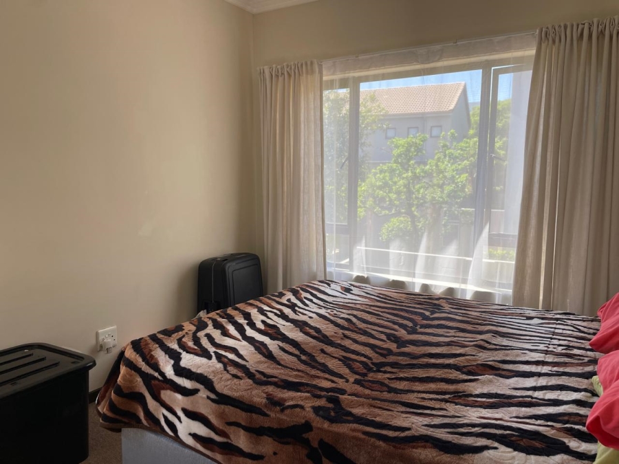 1 Bedroom Property for Sale in Bryanston Gauteng