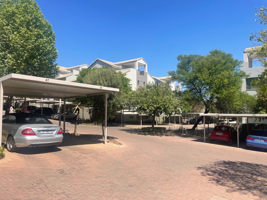 1 Bedroom Property for Sale in Bryanston Gauteng