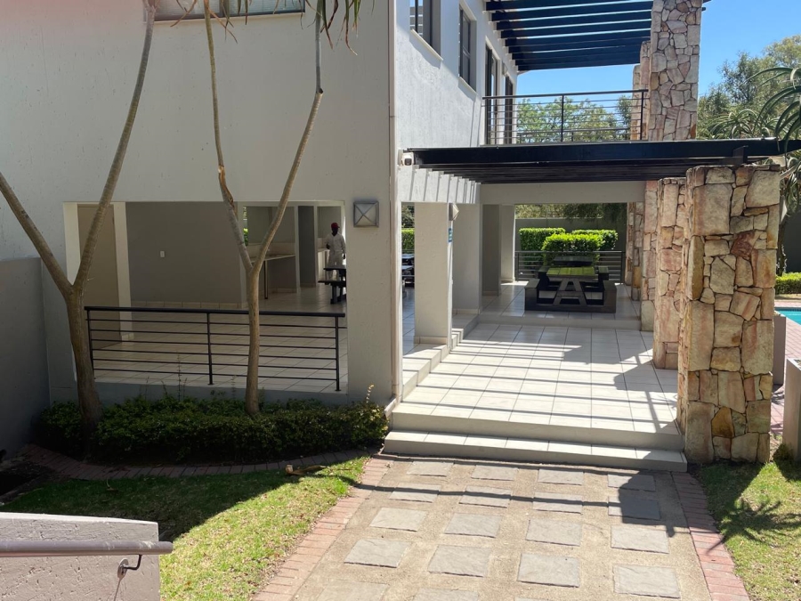 1 Bedroom Property for Sale in Bryanston Gauteng