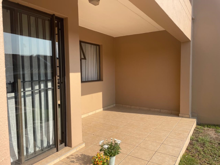 2 Bedroom Property for Sale in Noordhang Gauteng