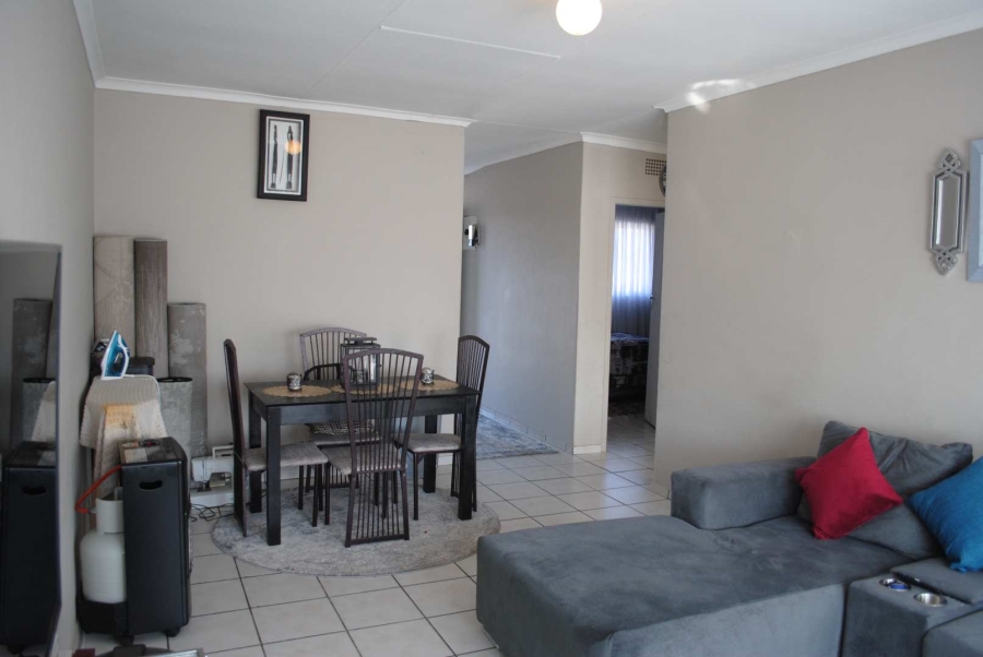 2 Bedroom Property for Sale in Three Rivers Gauteng