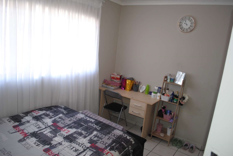 2 Bedroom Property for Sale in Three Rivers Gauteng