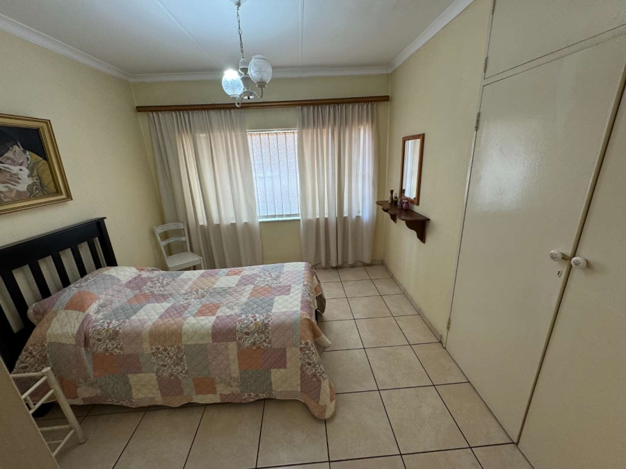 3 Bedroom Property for Sale in Verwoerdpark Gauteng