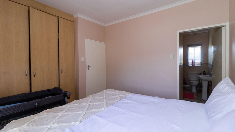 2 Bedroom Property for Sale in Castleview Gauteng