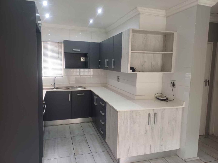 2 Bedroom Property for Sale in Brentwood Park Gauteng