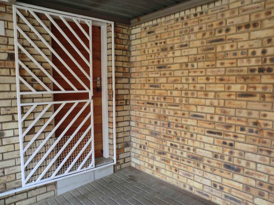 2 Bedroom Property for Sale in Brentwood Park Gauteng