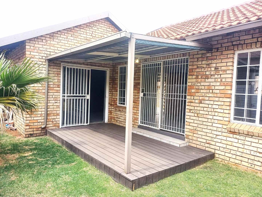 2 Bedroom Property for Sale in Brentwood Park Gauteng