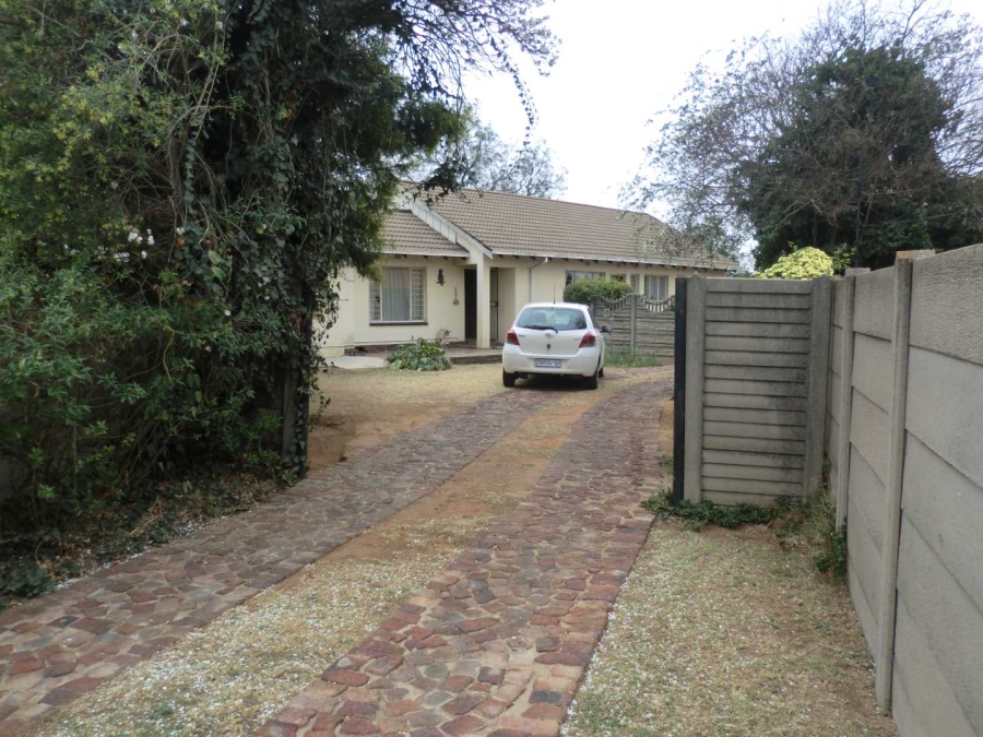 3 Bedroom Property for Sale in Freeway Park Gauteng