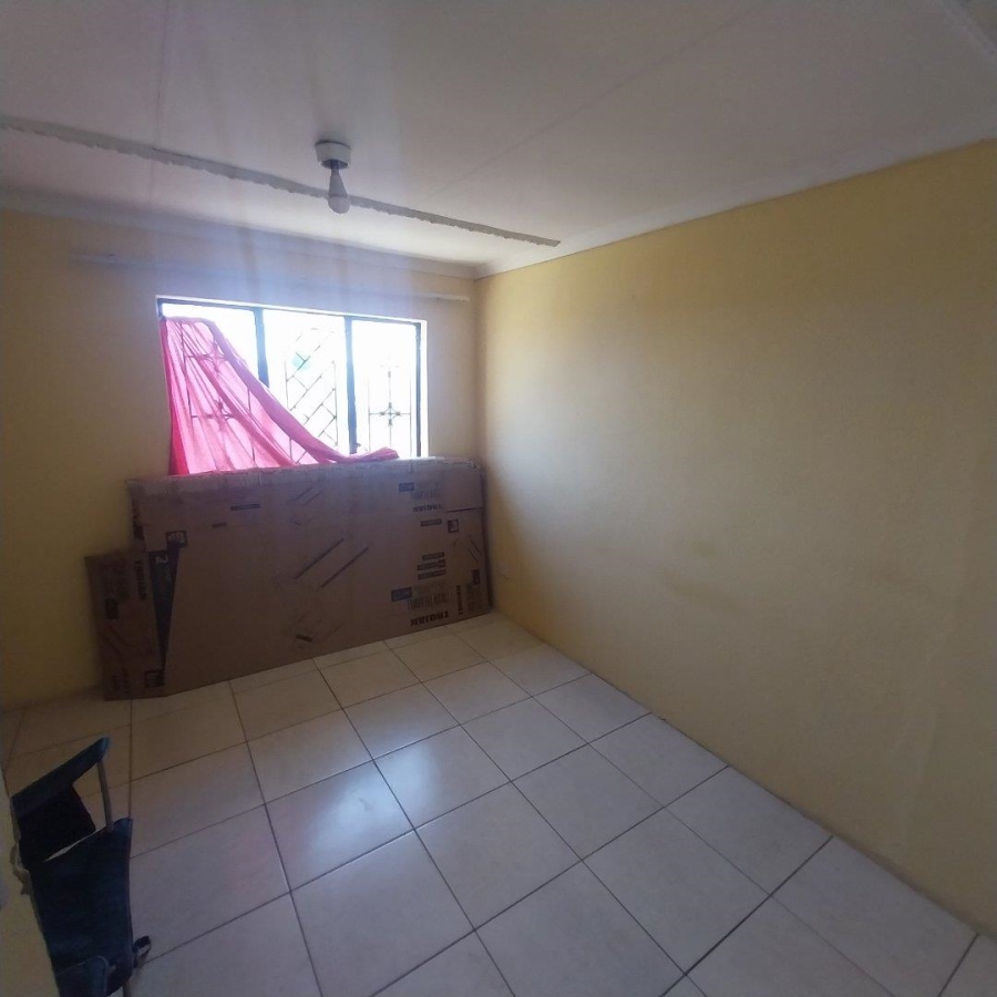 To Let 3 Bedroom Property for Rent in Atteridgeville Gauteng