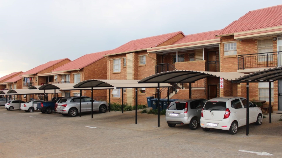 To Let 1 Bedroom Property for Rent in Elardus Park Gauteng