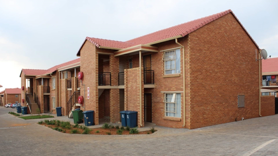 To Let 1 Bedroom Property for Rent in Elardus Park Gauteng