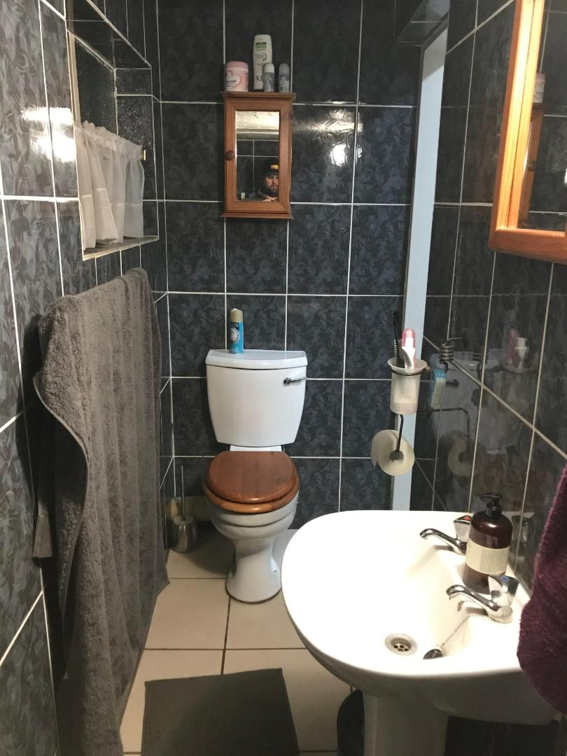 To Let 1 Bedroom Property for Rent in Rietondale Gauteng