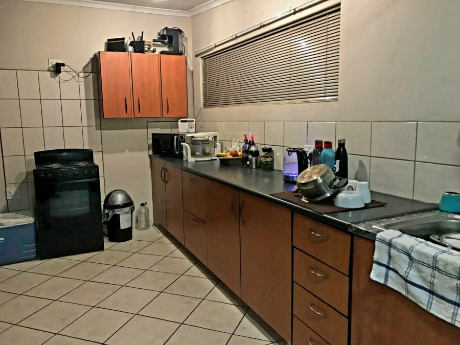 To Let 1 Bedroom Property for Rent in Rietondale Gauteng