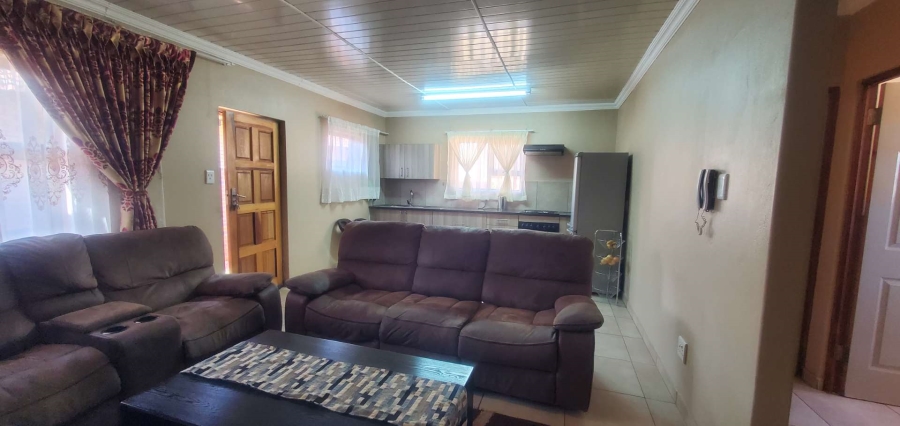 2 Bedroom Property for Sale in Groblerpark Gauteng