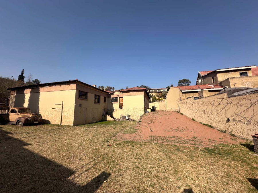 3 Bedroom Property for Sale in Oakdene Gauteng