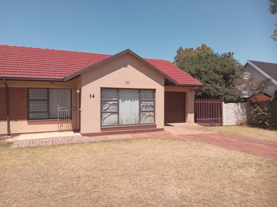 3 Bedroom Property for Sale in Brackenhurst Gauteng