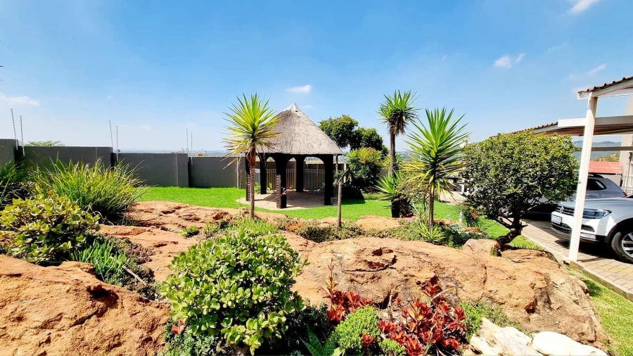 2 Bedroom Property for Sale in South Crest Gauteng