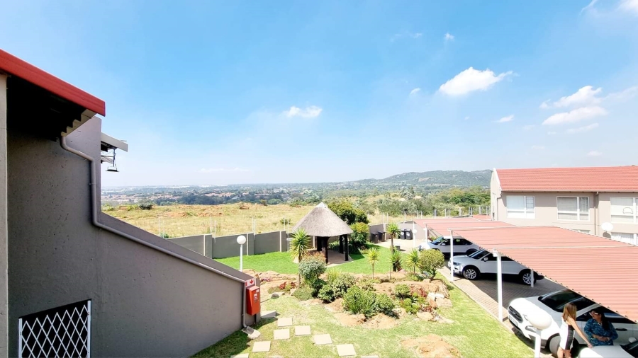 2 Bedroom Property for Sale in South Crest Gauteng